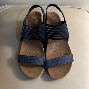 Skechers wedge sandels